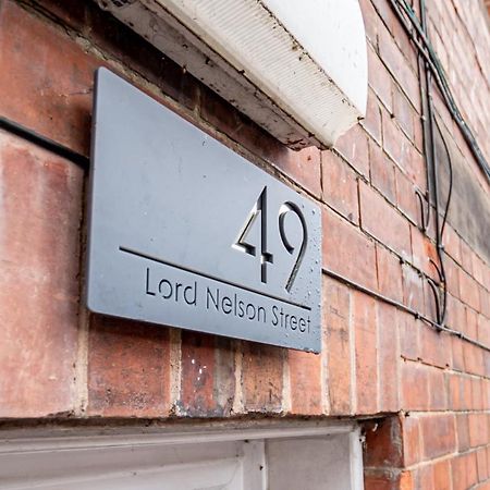 Flat 1 - King Bed, Parking, Workspace, Wi-Fi, Corporates Nottingham Zewnętrze zdjęcie