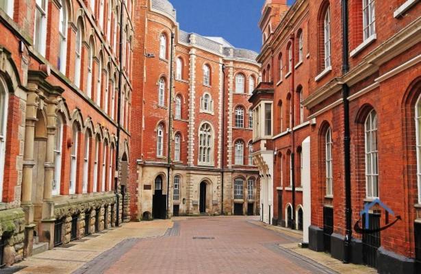 Flat 1 - King Bed, Parking, Workspace, Wi-Fi, Corporates Nottingham Zewnętrze zdjęcie